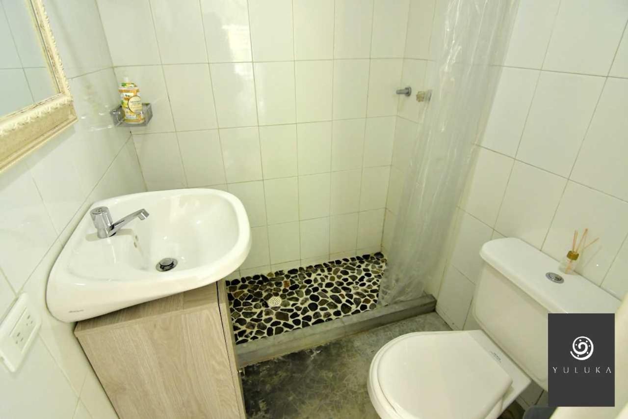 Yuluka Hostel Apulo Εξωτερικό φωτογραφία